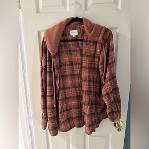 AMERICAN EAGLE BUTTON UP HOODED FLANNEL XL